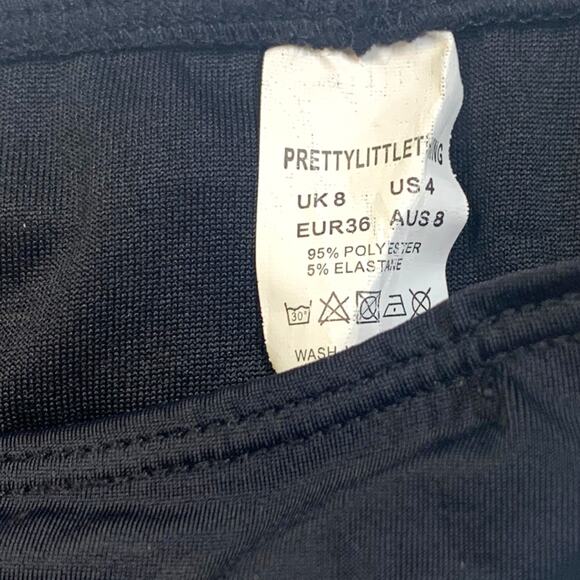 Pretty Little Thing Bikini Bottom Black High Leg Cheeky US Size 4 - Picture 3 of 3